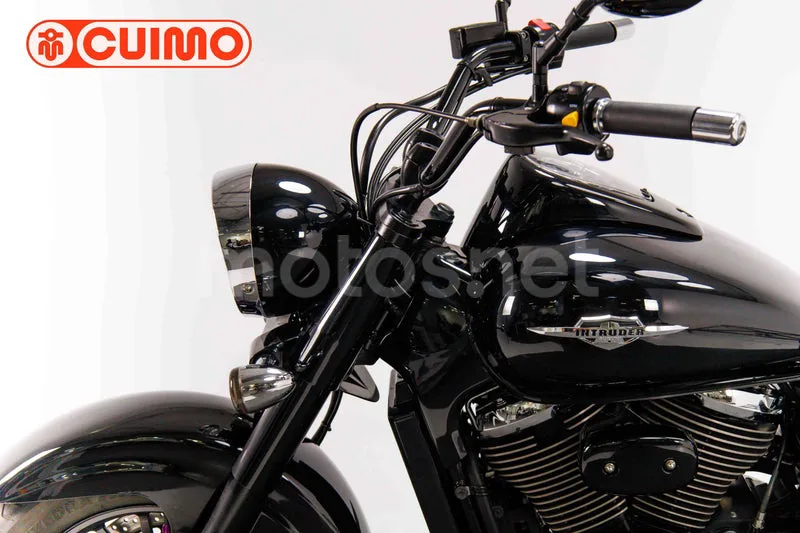 Suzuki Intruder C800 - Vista 27
