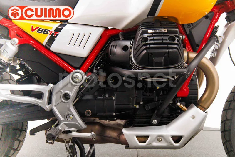 Moto Guzzi V85 TT - Vista 15