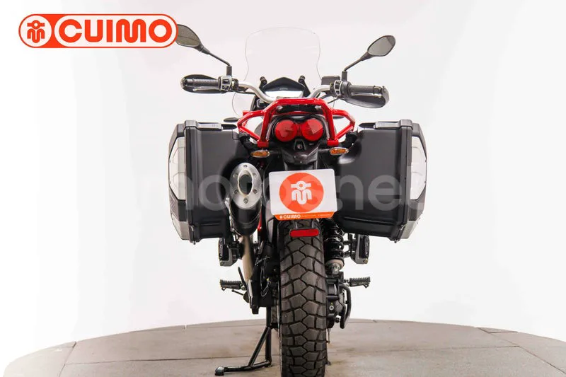 Moto Guzzi V85 TT - Vista 5