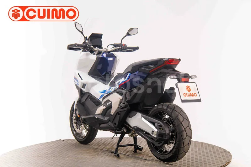 Honda X-ADV - Vista 6