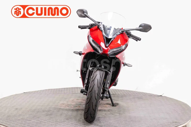 Triumph Daytona 660 - Vista 20