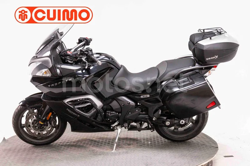 Triumph Trophy SE - Vista 17
