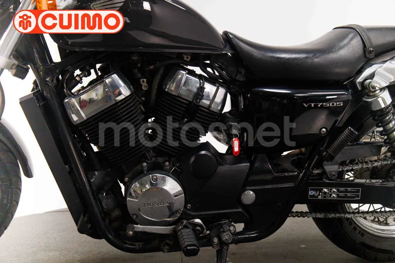 Honda VT750S - Vista 22