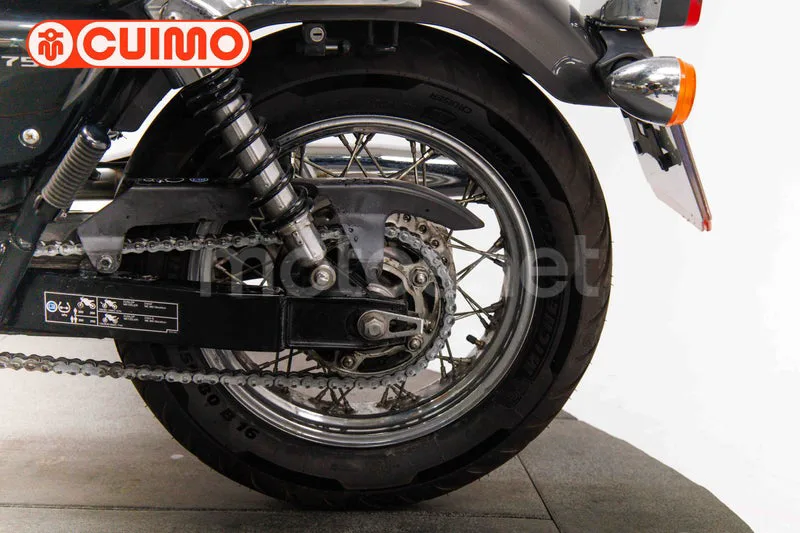 Honda VT750S - Vista 23