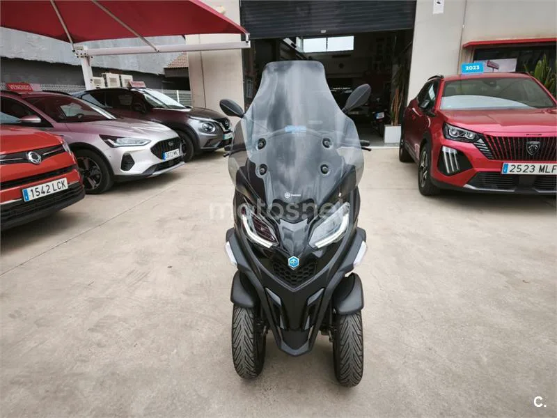 Piaggio MP3 400 - Vista 4