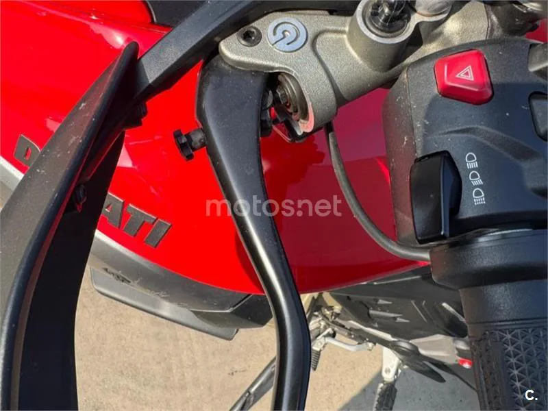 Ducati Multistrada V4 - Vista 5