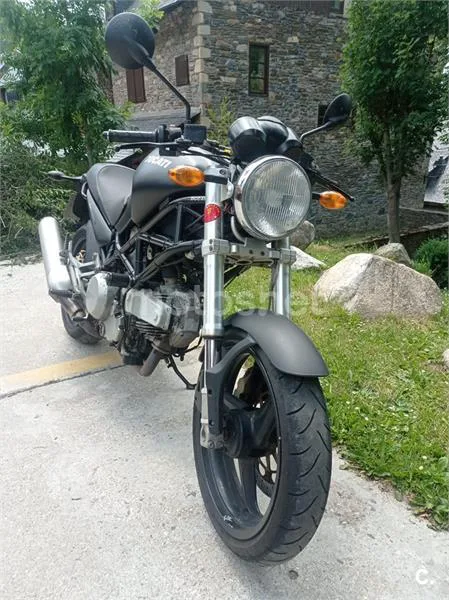 Ducati Monster 620 Dark IE 2100 € 2002 Lleida - 2