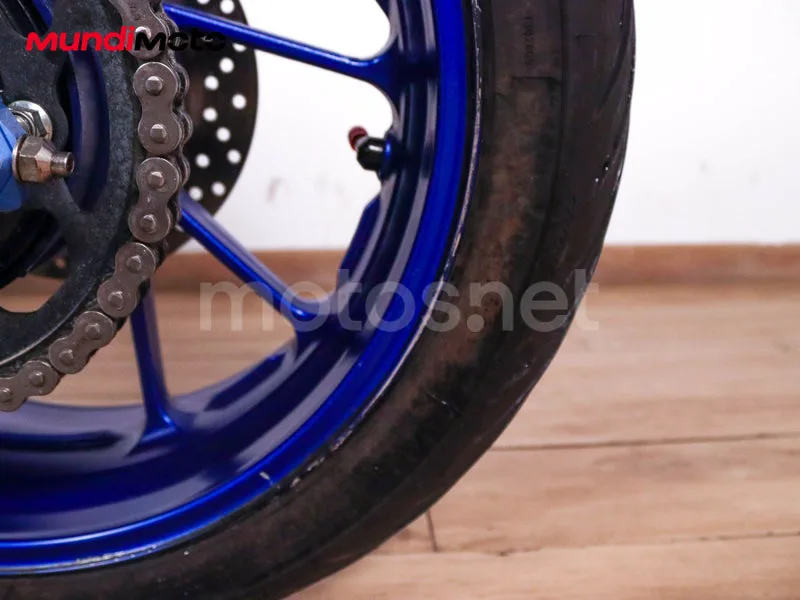 Yamaha MT-09 - Vista 23
