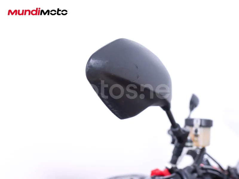 Yamaha MT-09 - Vista 25