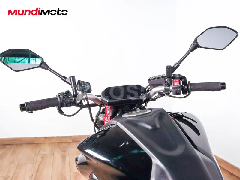 Yamaha MT-07 - Vista 11