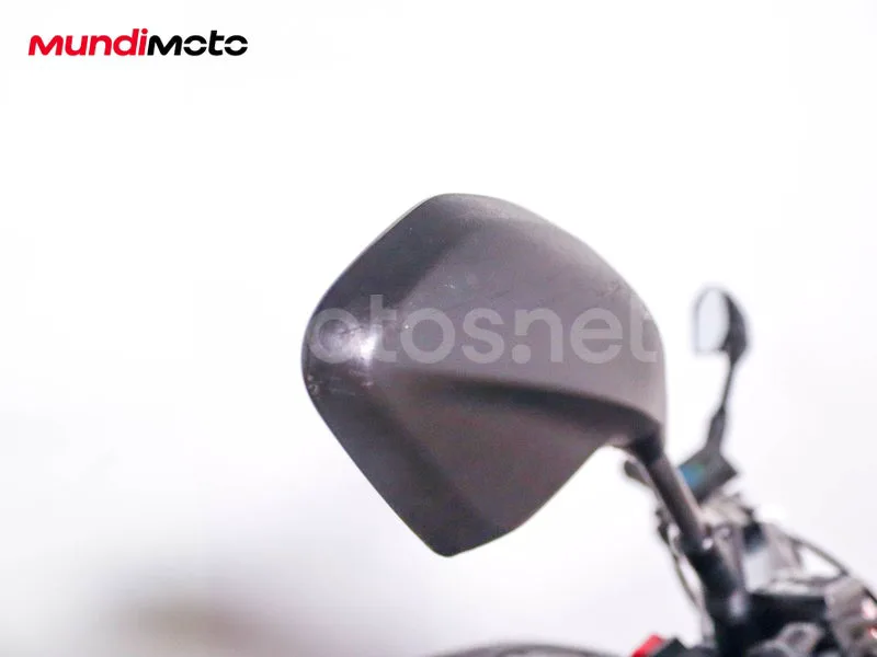 Yamaha MT-07 - Vista 14