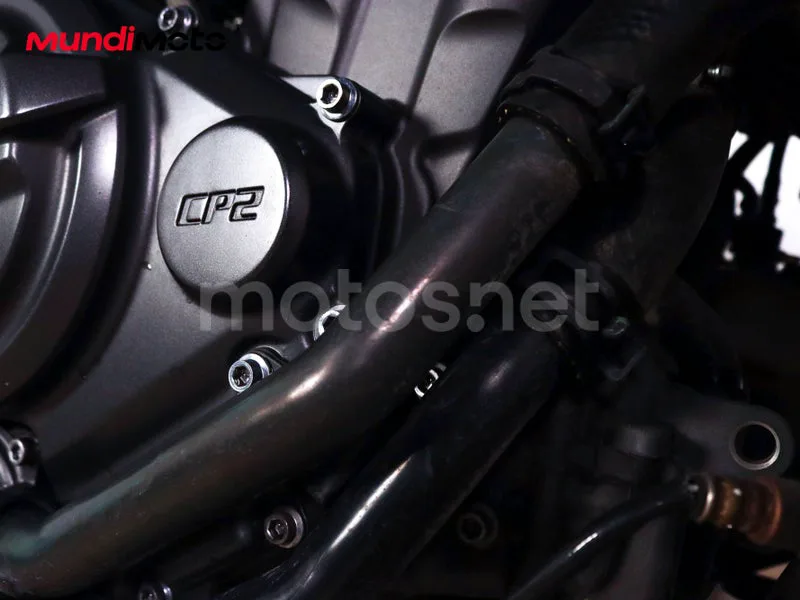 Yamaha MT-07 - Vista 20