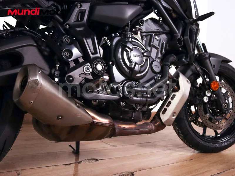 Yamaha MT-07 - Vista 4