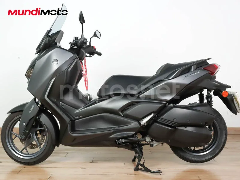 Yamaha XMAX 300 - Vista 6