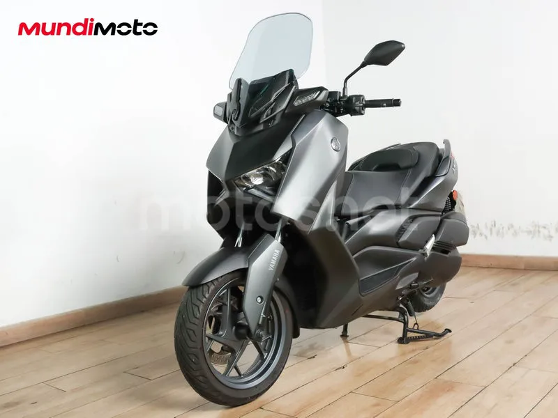 Yamaha XMAX 300 - Vista 7
