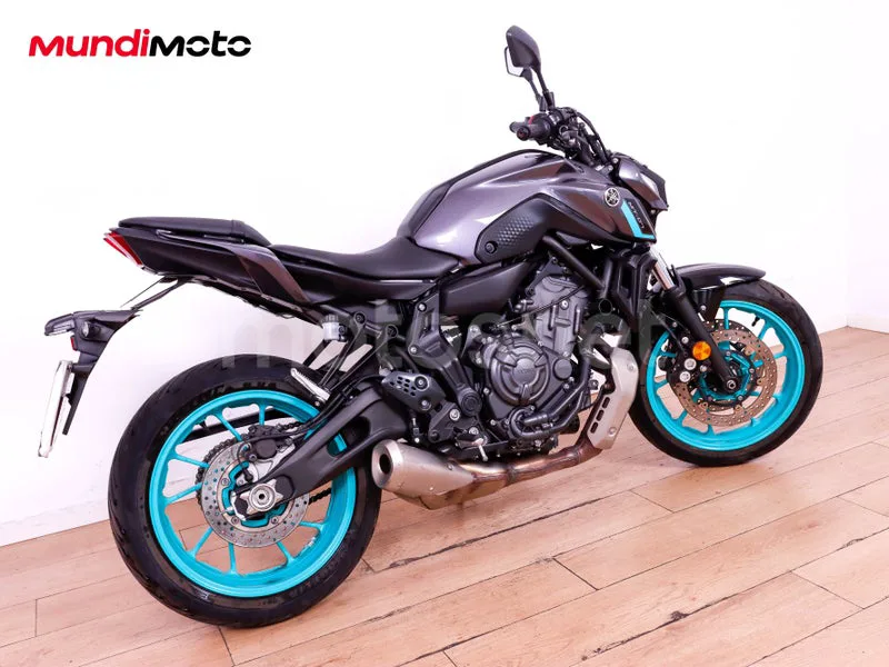 Yamaha MT-07 - Vista 3