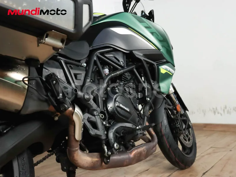 Benelli TRK 702 - Vista 4