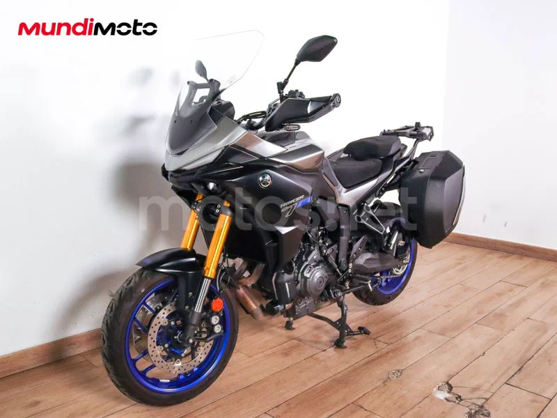 Yamaha Tracer 7 - Vista 7