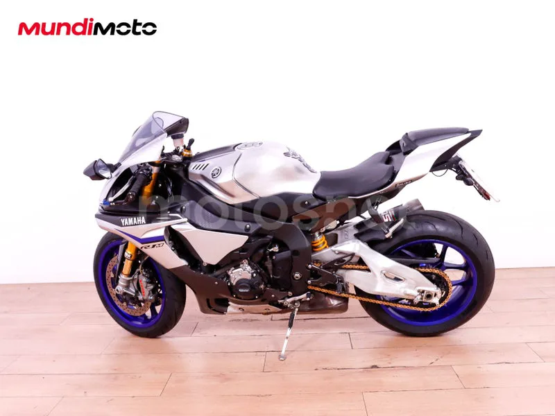 Yamaha YZF-R1 - Vista 6