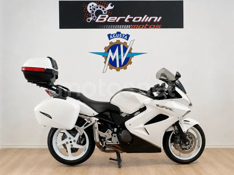 Honda VFR800F 5495 € 2012 Alicante - 1
