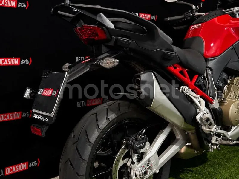 Ducati Multistrada V4 - Vista 4
