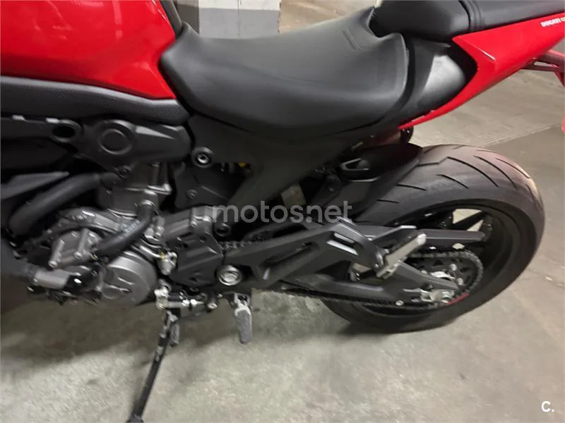 Ducati Monster - Vista 7