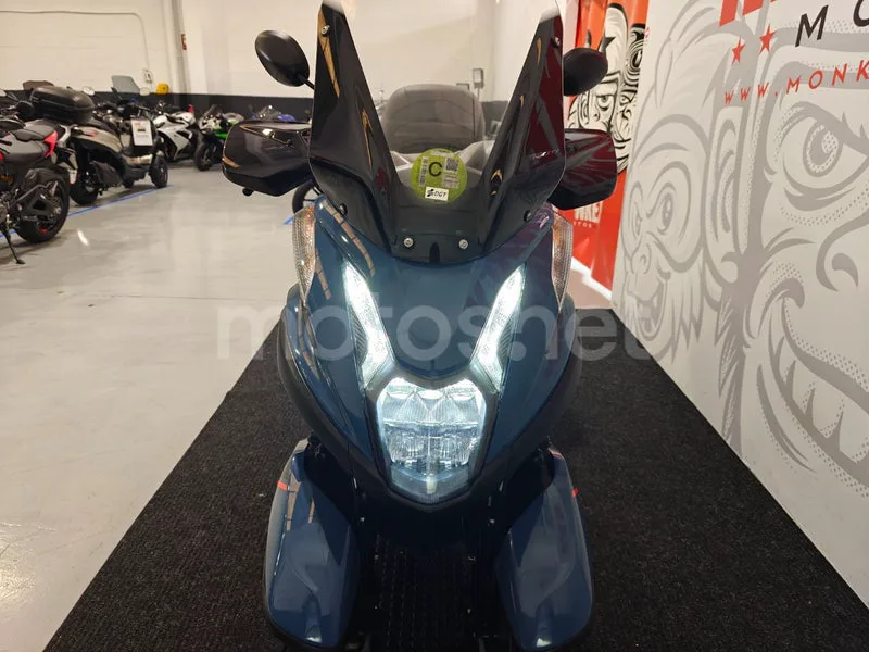 Yamaha Tricity 125 - Vista 4