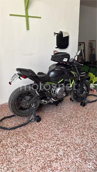 Kawasaki Z650 3990 € 2017 Jaén - 1