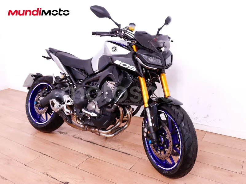 Yamaha MT-09 7999 € 2018 Barcelona - 2