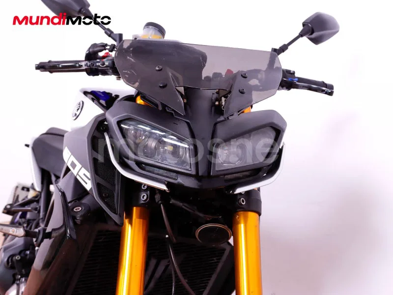 Yamaha MT-09 - Vista 5