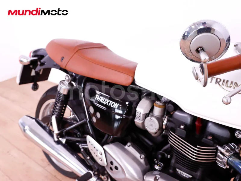 Triumph Thruxton - Vista 34