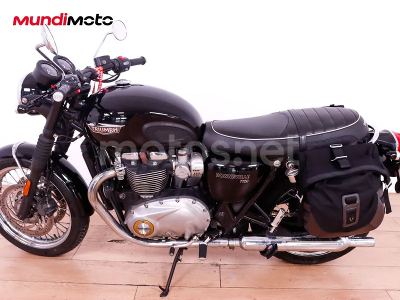 Triumph Bonneville T120 - Vista 6