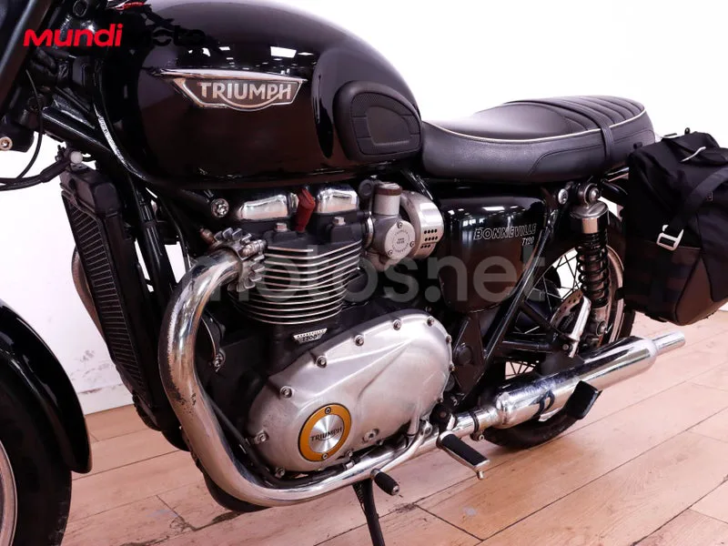 Triumph Bonneville T120 - Vista 10