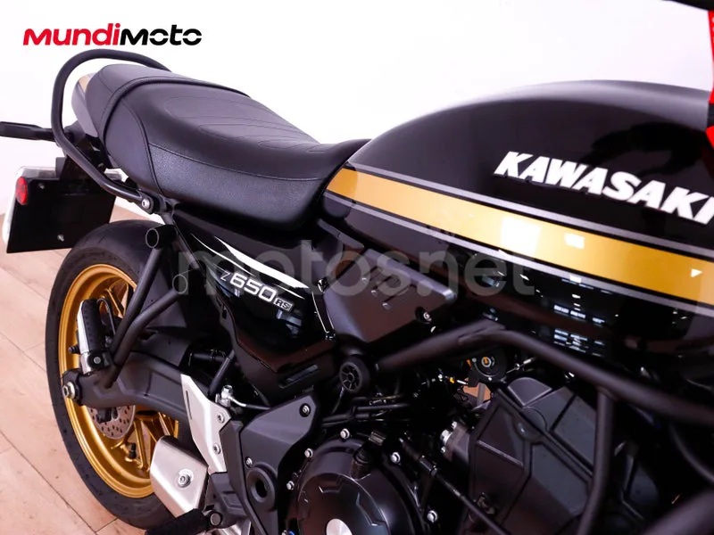 Kawasaki Z650 - Vista 18
