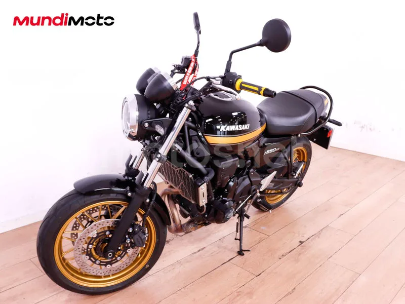 Kawasaki Z650 - Vista 7