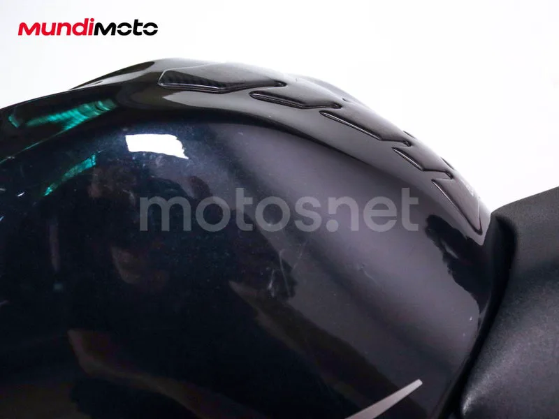 Kawasaki Ninja ZX-6R - Vista 26