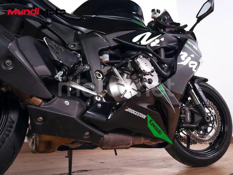 Kawasaki Ninja ZX-6R - Vista 4
