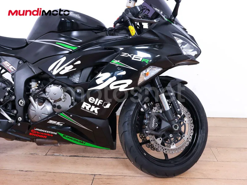 Kawasaki Ninja ZX-6R - Vista 40