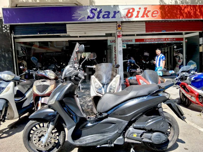 Piaggio Beverly 300 1980 € 2016 Barcelona - 1