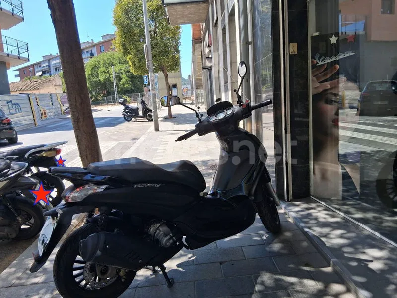 Piaggio Beverly 300 1980 € 2016 Barcelona - 2