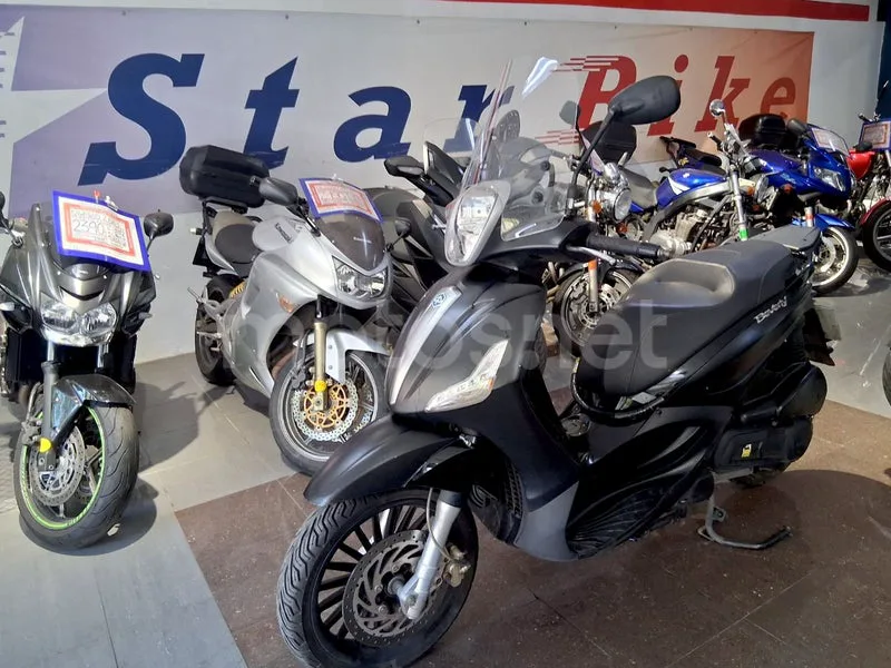 Piaggio Beverly 300 - Vista 6
