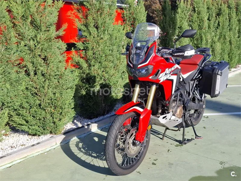 Honda CRF1000L Africa Twin - Vista 3