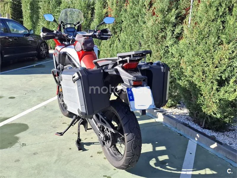 Honda CRF1000L Africa Twin - Vista 4