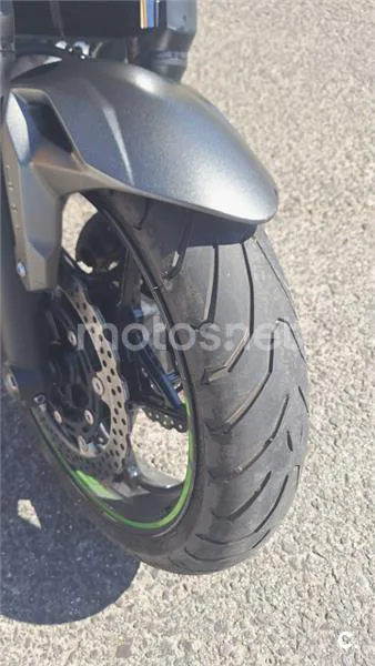 Kawasaki Z650 - Vista 8