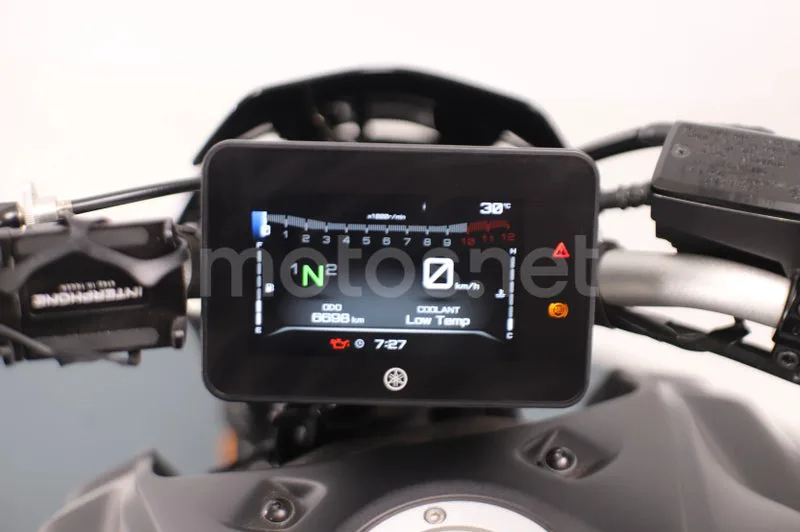 Yamaha MT-07 - Vista 6