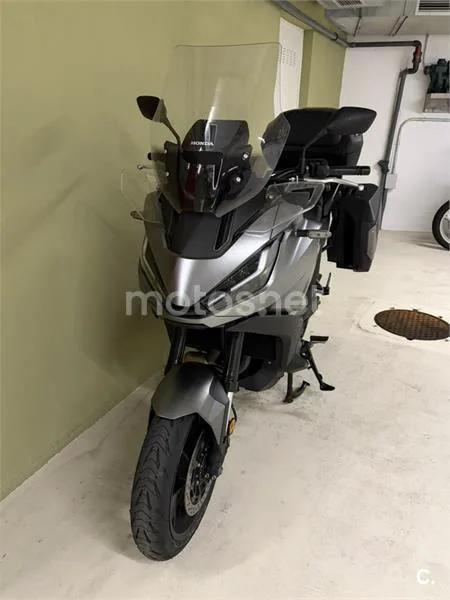 Honda NT1100 10.900 € 2023 A Coruña - 2
