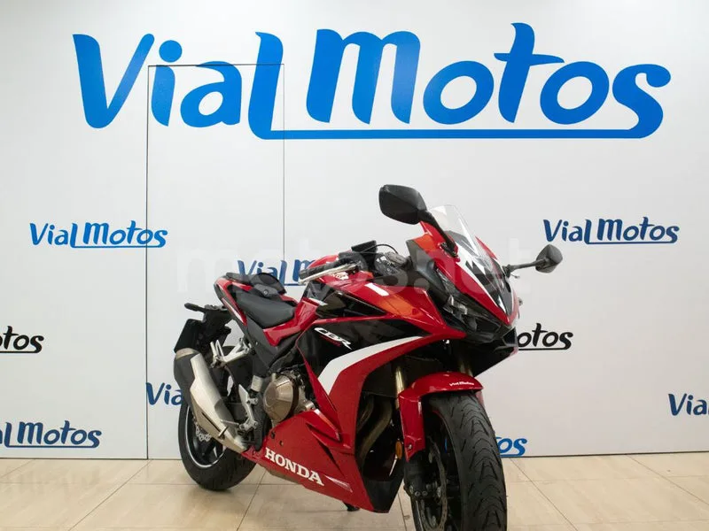 Honda CBR500R - Vista 4