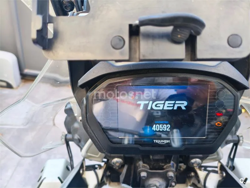 Triumph Tiger 800 XRT - Vista 5
