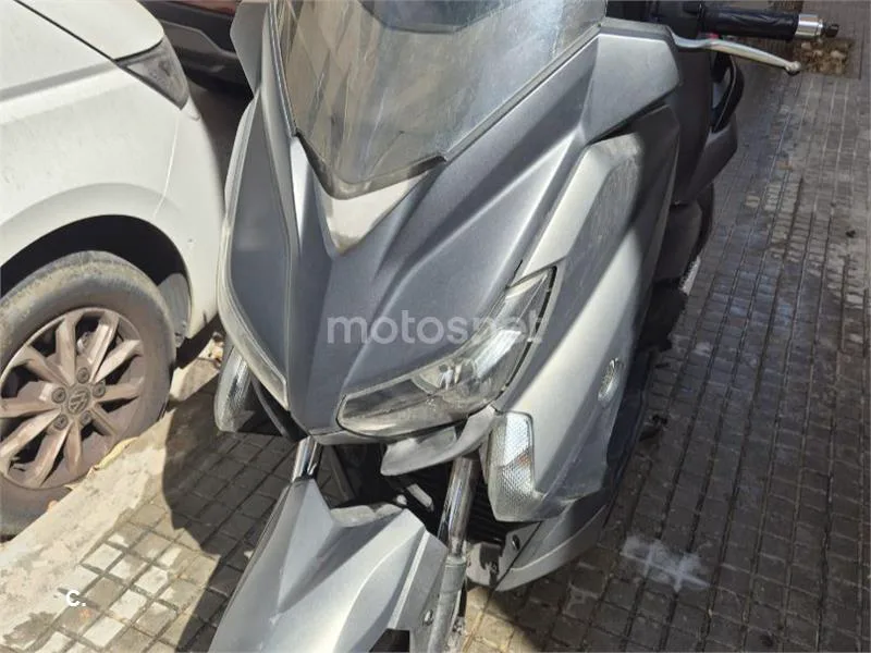 Yamaha XMAX 125 1600 € 2014 Barcelona - 1