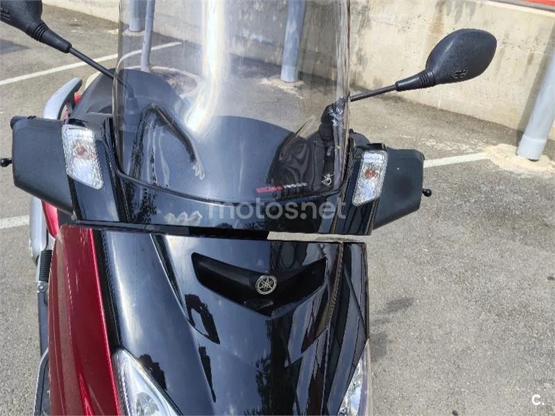Yamaha XMAX 250 - Vista 7